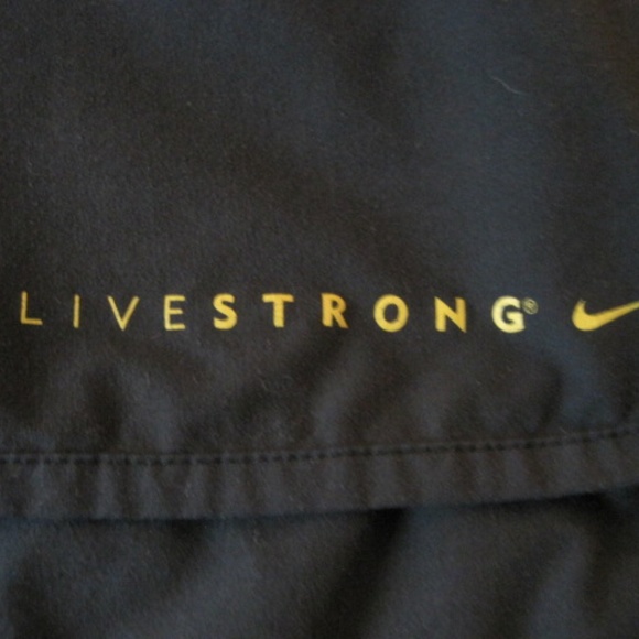 Nike Livestrong Running shorts - Picture 4 of 7